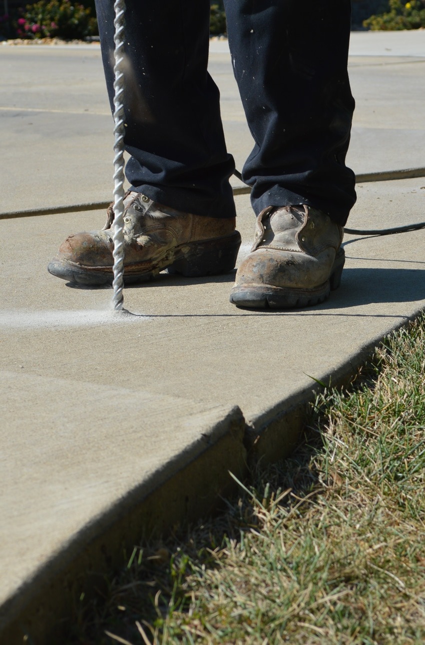 concrete leveling of sidewalk
